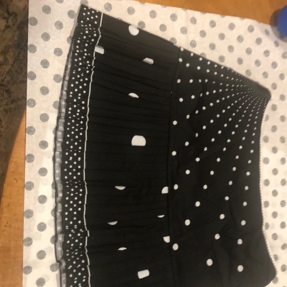 Elie Tahari black with white polka dot mini skirt - Picture 2 of 5